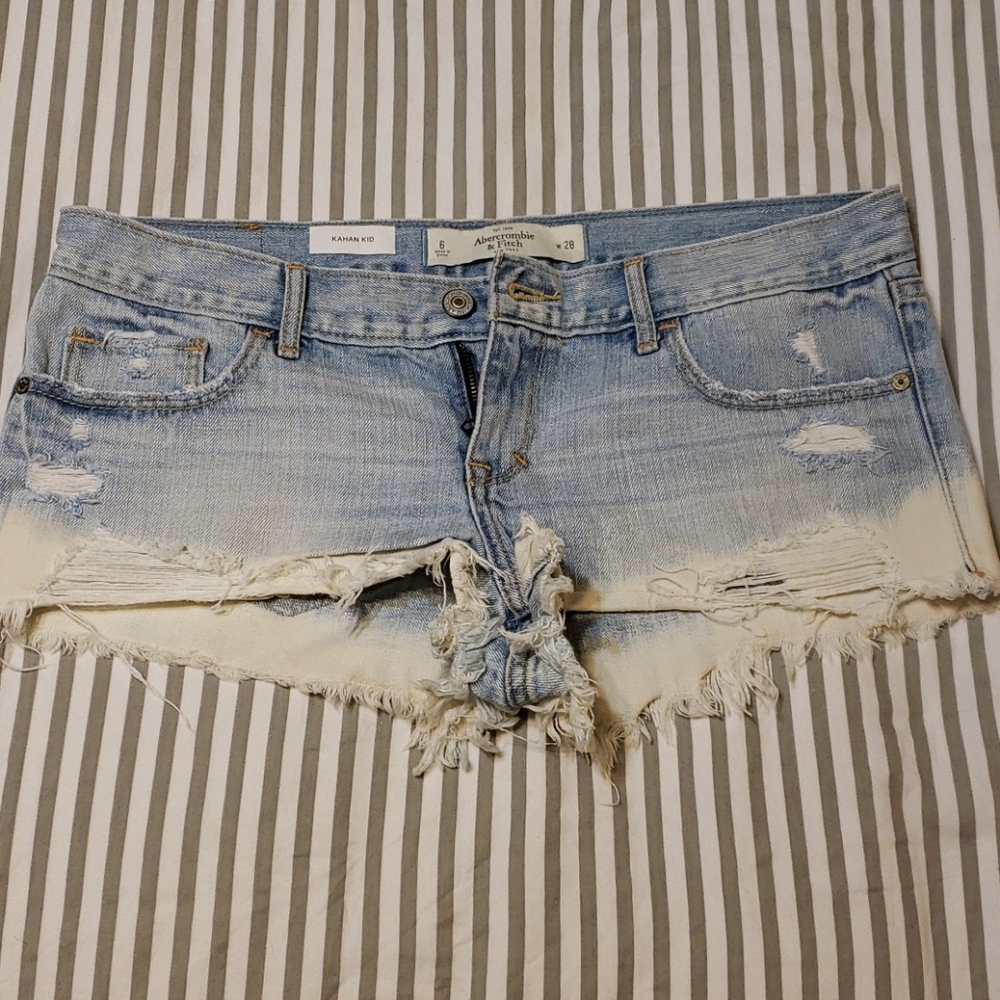 Abercrombie jean shorts size 6